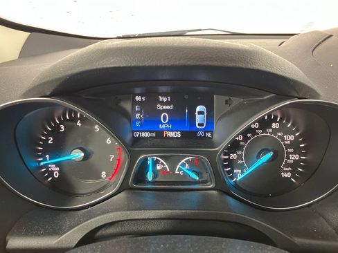 Certified 2019 Ford Escape SE image 19