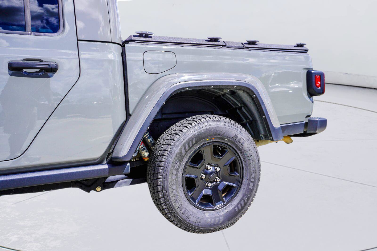 Used 2022 Jeep Gladiator Mojave w/ Trailer Tow Package AWD/4WD image 7