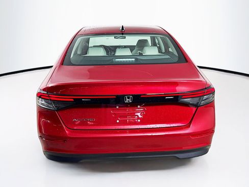 New 2025 Honda Accord SE image 30
