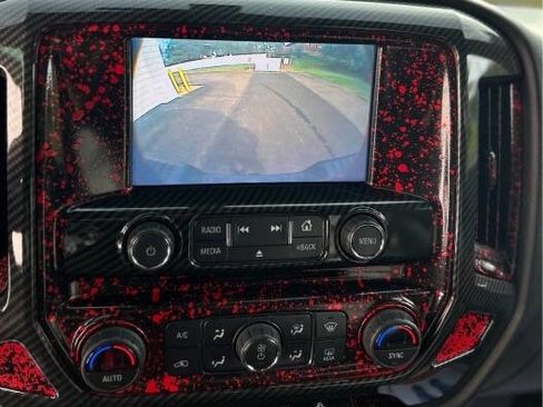 Used 2018 Chevrolet Silverado 1500 LT w/ All Star Edition image 15