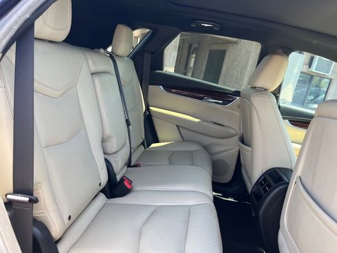 Used 2017 Cadillac XT5 Luxury w/ Driver Awareness Package FWD image 35