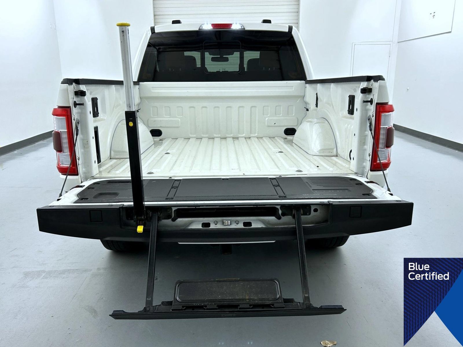 Certified 2023 Ford F150 Lariat w/ Equipment Group 502A High AWD/4WD image 22