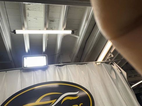 Used 2021 Honda Clarity Plug-In Hybrid image 11