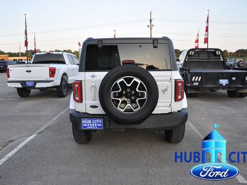 Used 2024 Ford Bronco Outer Banks AWD/4WD image 4
