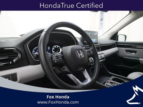 Certified 2025 Honda Pilot EX-L image 8