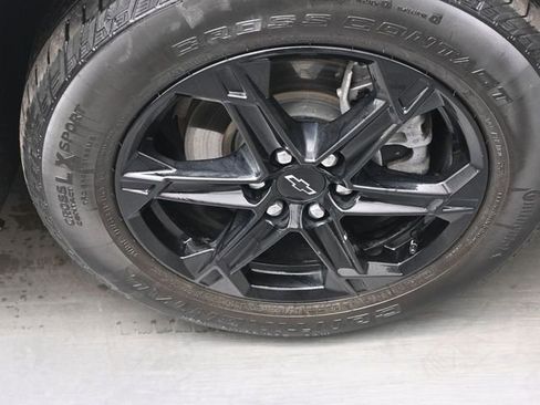 Used 2024 Chevrolet Blazer LT w/ Midnight/Sport Edition FWD image 30