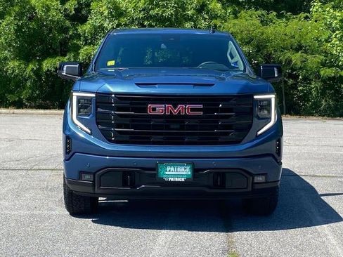 New 2026 GMC Sierra 1500 Elevation w/ Elevation Premium Package AWD/4WD image 8