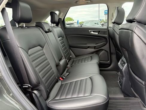 Used 2022 Ford Edge SEL w/ Convenience Package AWD/4WD image 12