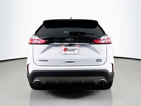 Used 2020 Ford Edge SEL w/ Cold Weather Package AWD/4WD image 6