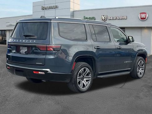 Used 2024 Jeep Wagoneer Series II AWD/4WD image 7