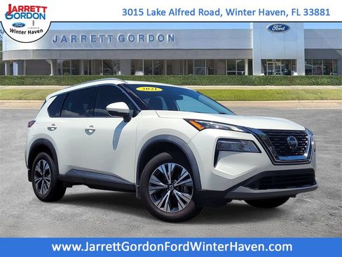 Used 2021 Nissan Rogue SV w/ Premium Package FWD image 1