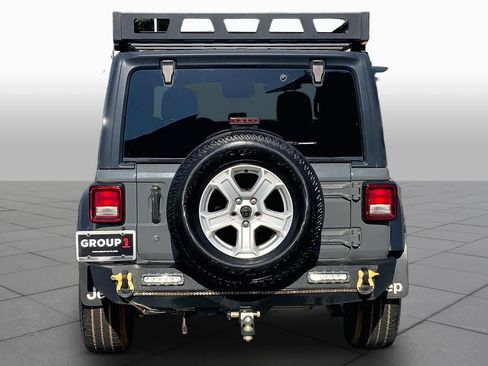 Used 2019 Jeep Wrangler Sport AWD/4WD image 5