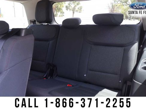 Used 2025 Ford Expedition Active image 22