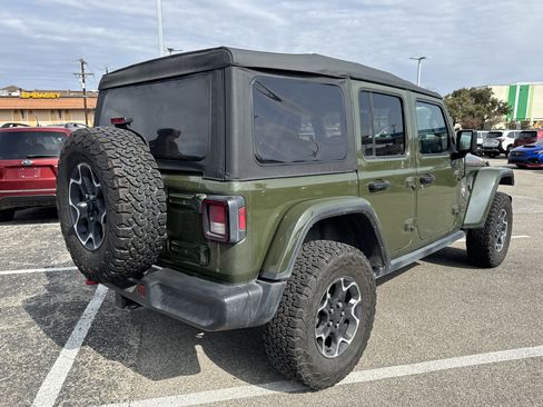 Used 2021 Jeep Wrangler Unlimited Rubicon image 3