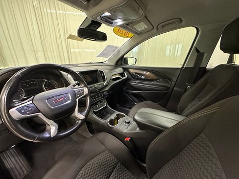 Used 2020 GMC Terrain SLE w/ Elevation Edition FWD image 24
