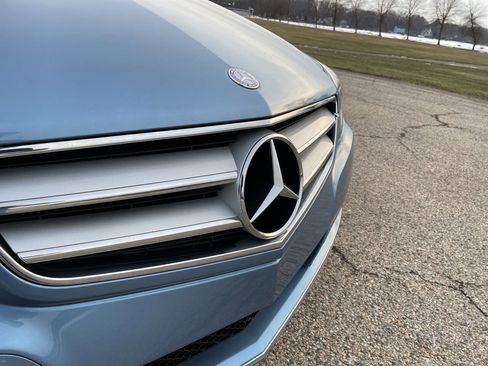 Used 2011 Mercedes-Benz E 350 Cabriolet image 20