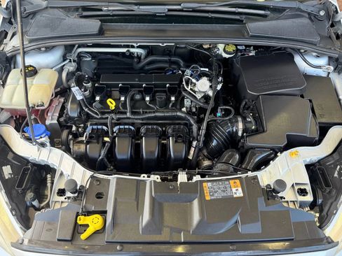 Used 2016 Ford Focus SE image 24
