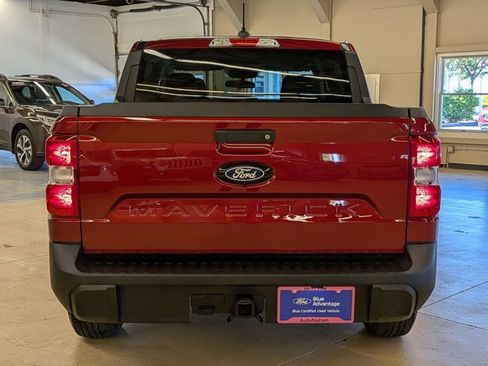 Used 2025 Ford Maverick XLT w/ Equipment Group 302A AWD/4WD image 6