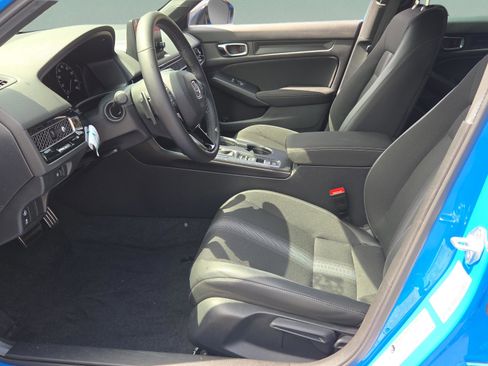 Used 2024 Honda Civic Sport image 9