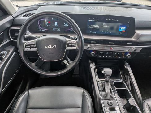 Used 2024 Kia Telluride S w/ S Sunroof Package FWD image 18