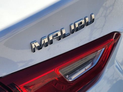 Used 2024 Chevrolet Malibu LT image 12