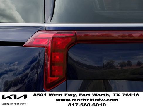 New 2027 Kia Carnival LX FWD image 11