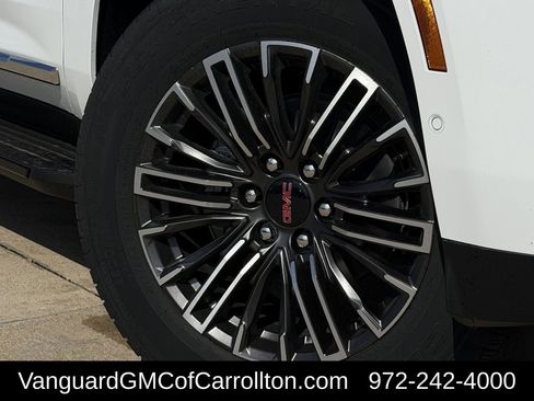 New 2026 GMC Yukon Elevation w/ Elevation Premium Package RWD image 9