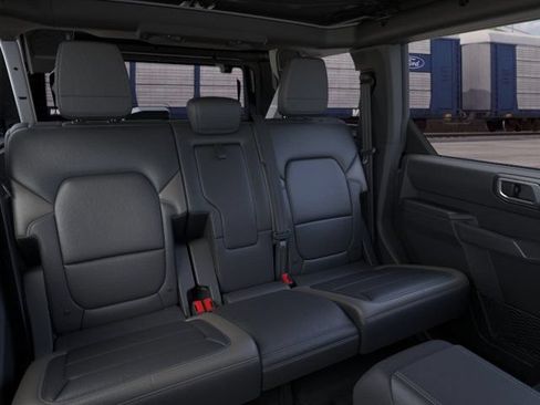 New 2026 Ford Bronco Outer Banks AWD/4WD image 10