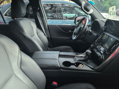 Used 2024 Lexus LX 600 4WD w/ Appearance Package image 8