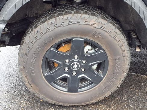 Used 2024 Ford Bronco Black Diamond image 7