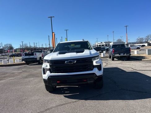 New 2026 Chevrolet Silverado 1500 LT Trail Boss w/ LPO, Dark Essentials Package image 8
