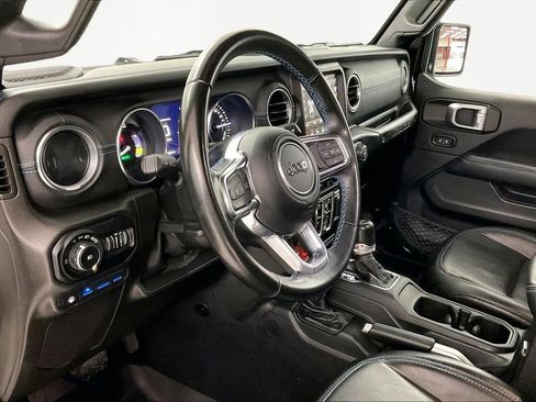 Used 2022 Jeep Wrangler Unlimited Rubicon 4xe image 16