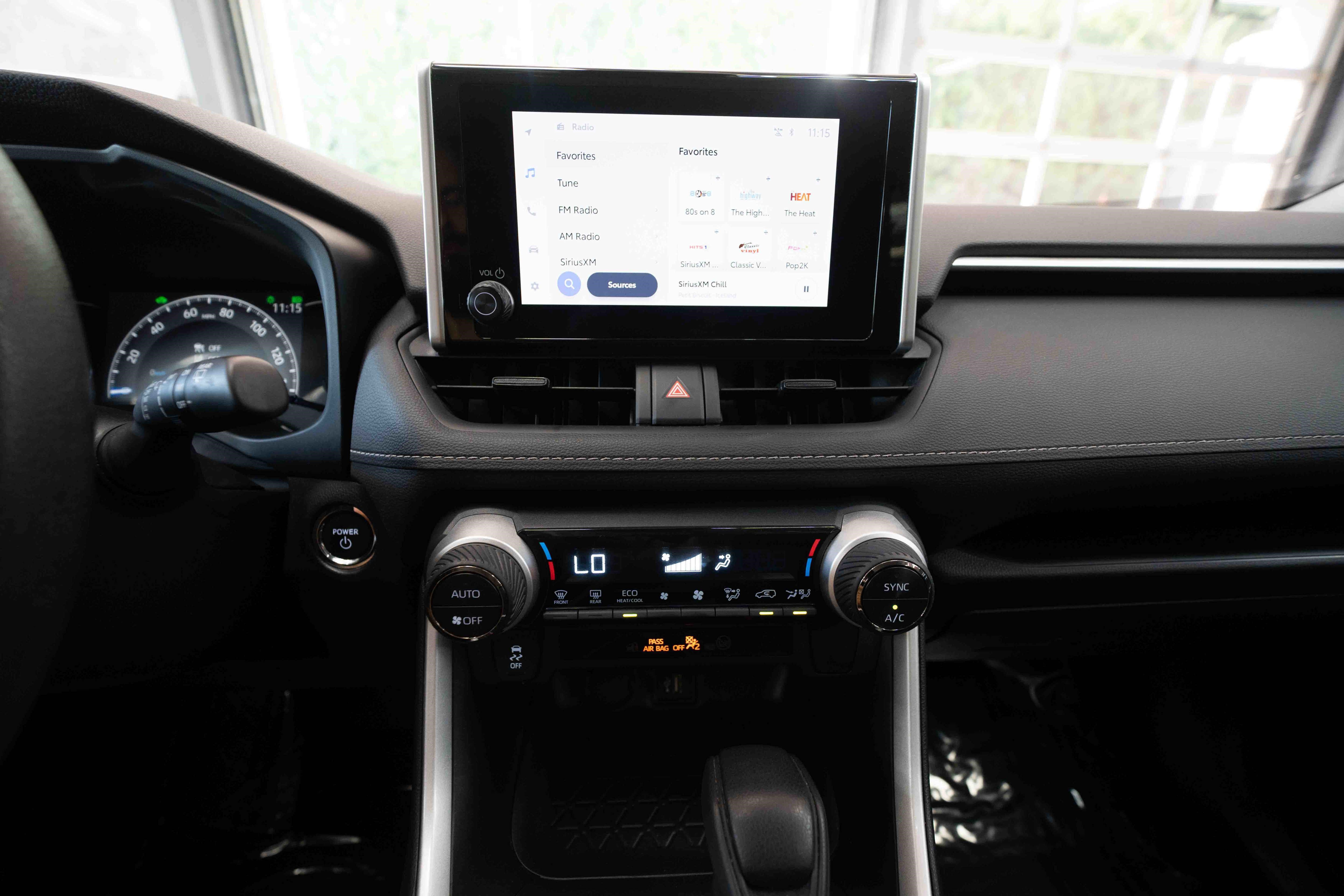 Certified 2025 Toyota RAV4 XLE AWD/4WD image 18