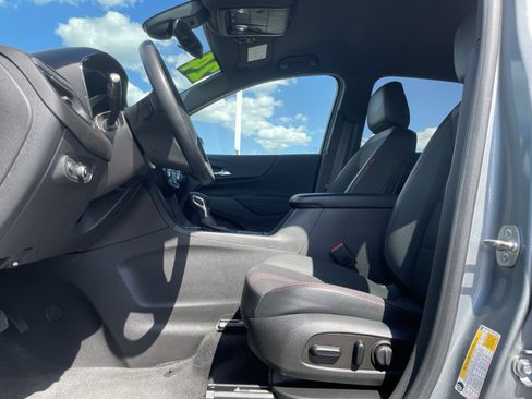 Used 2024 Chevrolet Equinox RS AWD/4WD image 12