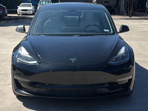 Used 2022 Tesla Model 3 Performance image 2