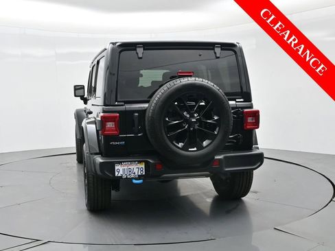 Used 2024 Jeep Wrangler Unlimited Sahara image 8