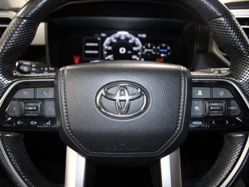 Used 2024 Toyota Sequoia SR5 w/ SR5 Premium Package AWD/4WD image 36