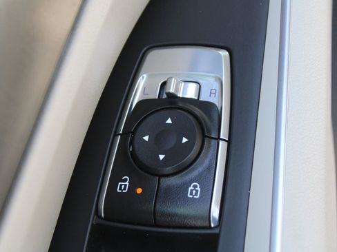 Certified 2024 Kia Sorento S w/ Panoramic Sunroof Package FWD image 21
