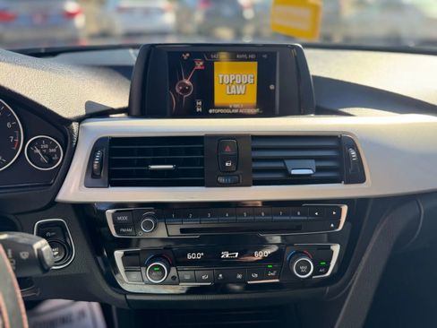 Used 2016 BMW 320i Sedan image 16