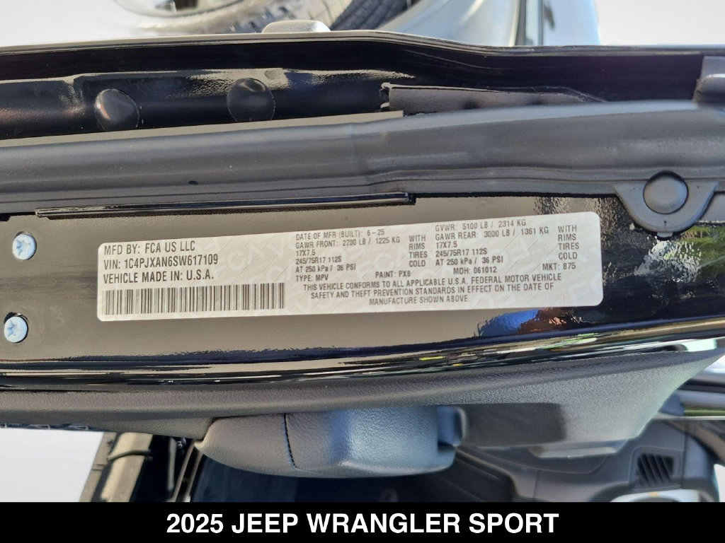 Used 2025 Jeep Wrangler Sport AWD/4WD image 23