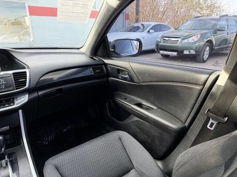 Used 2014 Honda Accord Sport image 18