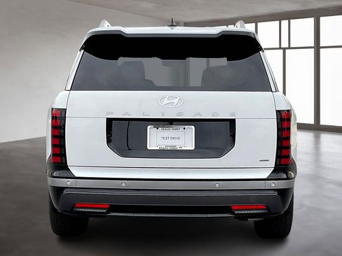 New 2026 Hyundai Palisade Limited image 4
