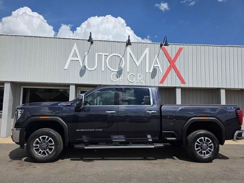 Used 2024 GMC Sierra 2500 SLT w/ SLT Premium Package AWD/4WD image 1