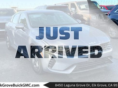 Used 2022 Kia K5 LXS FWD image 1