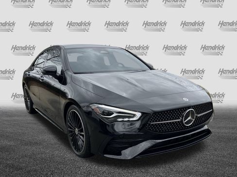 Used 2025 Mercedes-Benz CLA 250 image 2