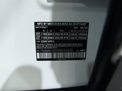 Certified 2025 Mercedes-Benz GLB 250 4MATIC image 23