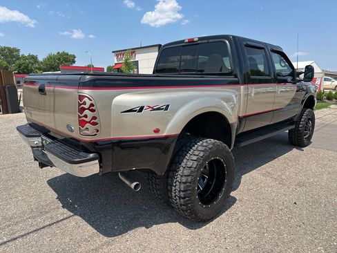 Used 2000 Ford F350 Lariat image 4