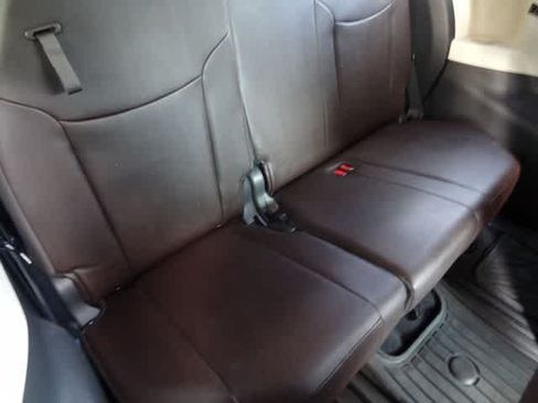 Certified 2023 Toyota Sienna Platinum AWD/4WD image 17