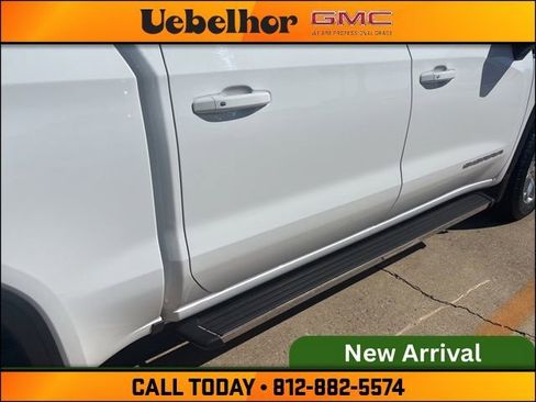 Used 2020 GMC Sierra 1500 SLE w/ SLE Value Package image 19
