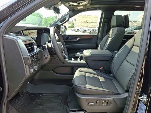 New 2026 GMC Yukon XL Denali w/ Advanced Technology Package AWD/4WD image 16